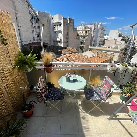 Sunny Apartment *